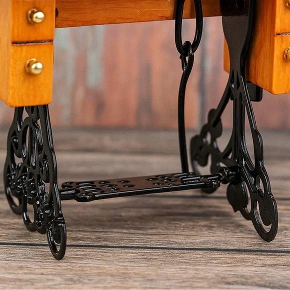 Dollhouse Mini Sewing Machine 1:12 Scale - Miniature Vintage Dollhouse Accessory - Picture 3 of 3